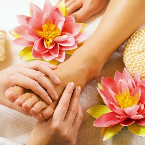 REGAL NAILS SALON & SPA - pedicure